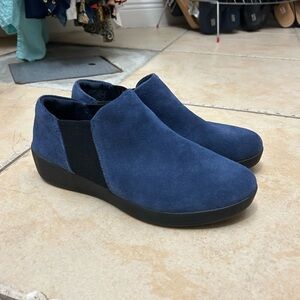 Fitflop Navy Suede Mules